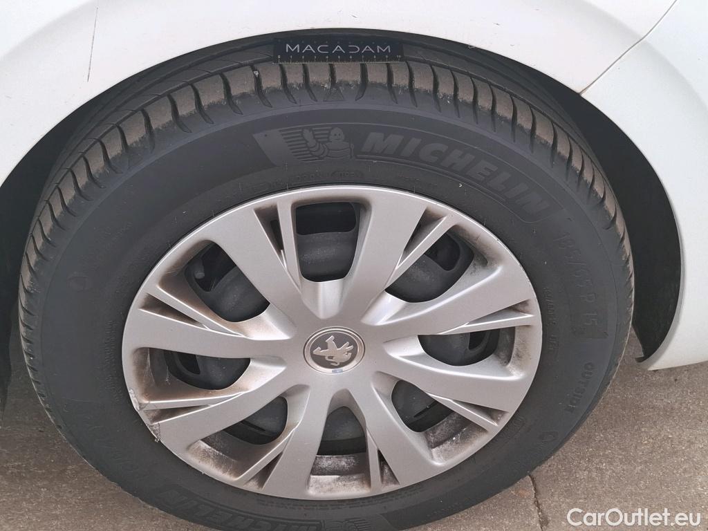  Peugeot  208  Affaire Premium Pack 1.5 HDi 100CV BVM5 E6dT #13
