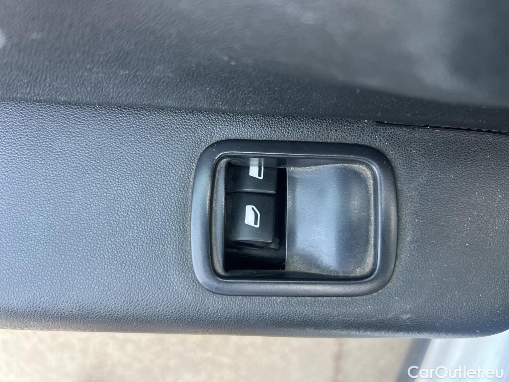  Citroen  C3  Feel 1.5 BlueHDi #14