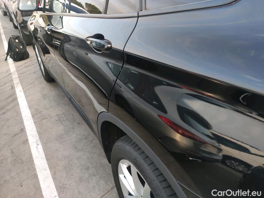 Bmw  X1 BMW  / 2019 / 5P / todoterreno sDrive18dA Corporate #18