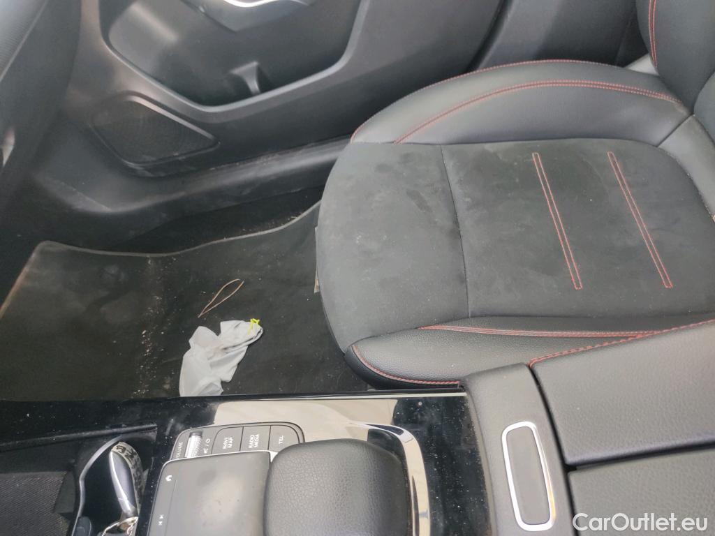  Mercedes  A-Klasse Clase A A 200 d (117.112)Premium-Pack AMG Line 150CV AT8 E6d #17