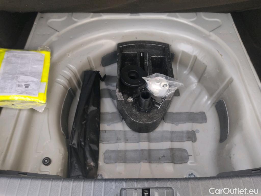  Volkswagen  Passat  Berlina  2.0 TDI 120CV AT7 E6d #3