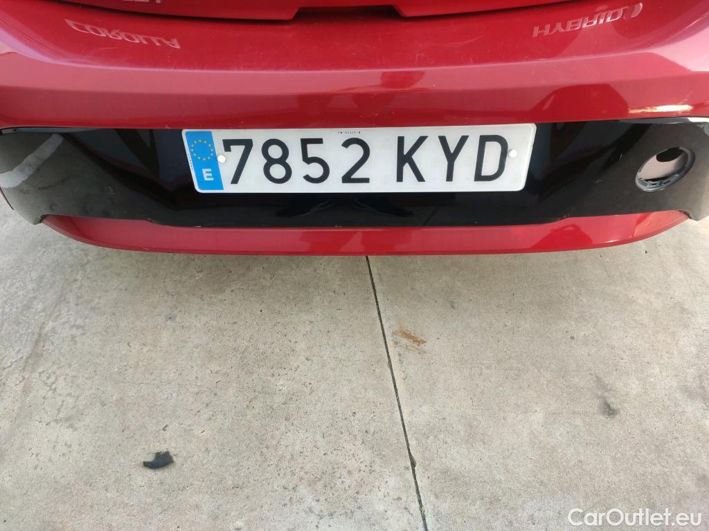  Toyota  Corolla TOYOTA  1.8 125H ACTIVE TECH E-CVT #30