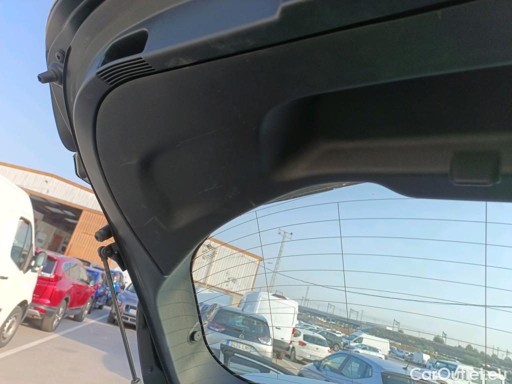  Toyota  Corolla TOYOTA  1.8 125H ACTIVE TECH E-CVT #18