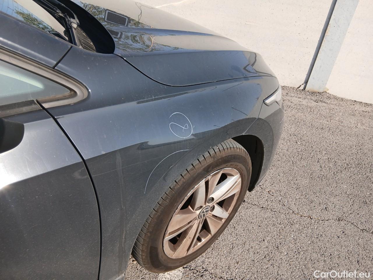  Volkswagen  Golf  VIII Berlina 2.0 TDI 115CV MT6 E6d #29