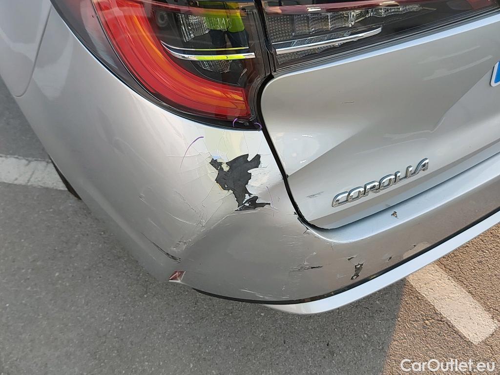  Toyota  Corolla TOYOTA  / 2019 / 5P / familiar 1.8 125H ACTIVE TECH E-CVT TOU SPORT #8