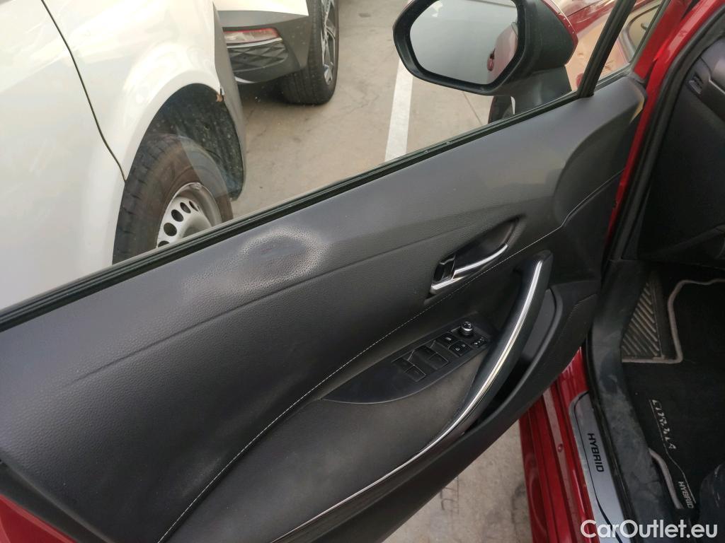  Toyota  Corolla TOYOTA  1.8 125H ACTIVE TECH E-CVT #14