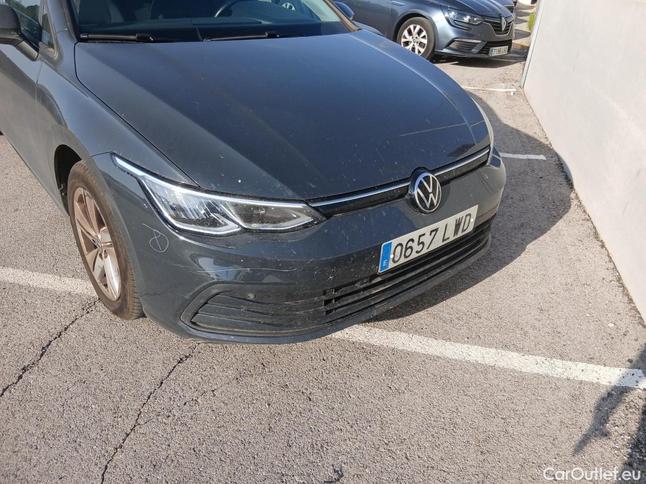 Volkswagen  Golf  VIII Berlina 2.0 TDI 115CV MT6 E6d #6