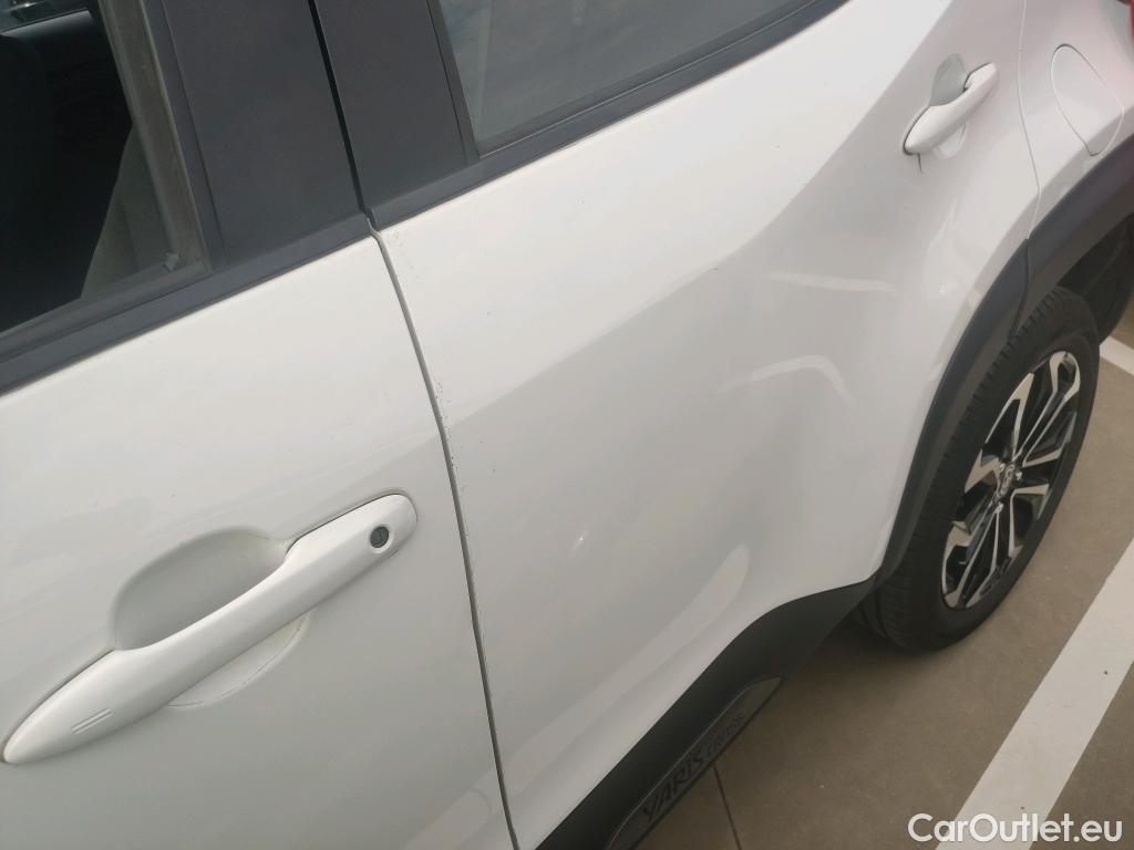 Toyota  Yaris Cross TOYOTA  / 2021 / 5P / todoterreno 1.5 120H Active Tech #18