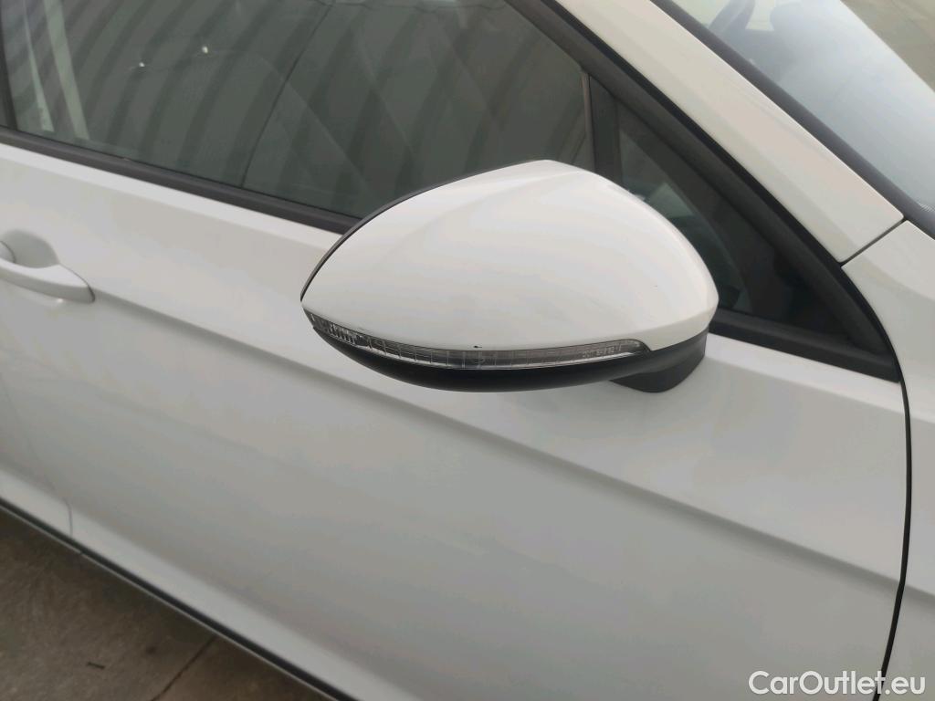  Volkswagen  Passat  Berlina  2.0 TDI 120CV AT7 E6d #19