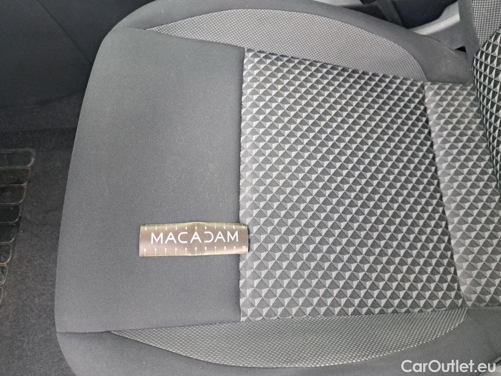  Nissan  Micra NISSAN  / 2016 / 5P / Berline IG-T 92 Business Edition #13