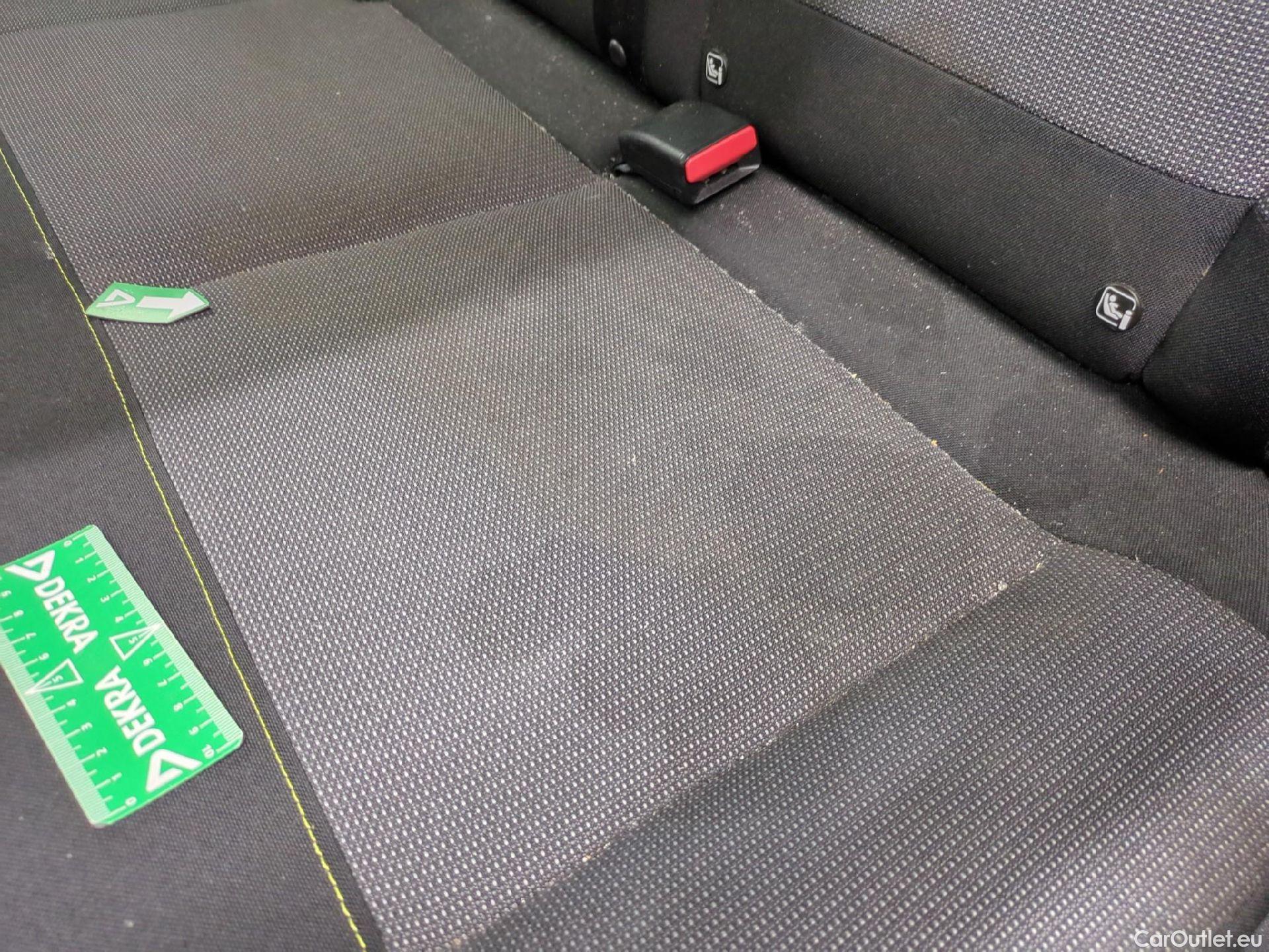  Citroen  C3  Feel Business 1.2 PureTech 80CV BVM5 E6d #4