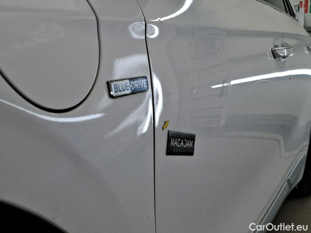  Hyundai   Ioniq HYUNDAI / 2019 / 5P / Berline plug-in hybrid Executive #7