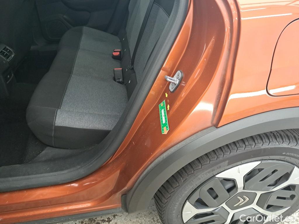  Citroen  C4  Berline Feel 1.2 PureTech 130CV BVM6 6E #13