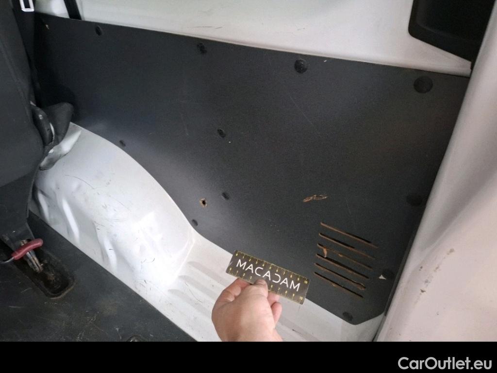  Citroen  Jumpy CITROEN  4p Combi Taille XL BlueHDi 115 S&S BVM6 Confort #58
