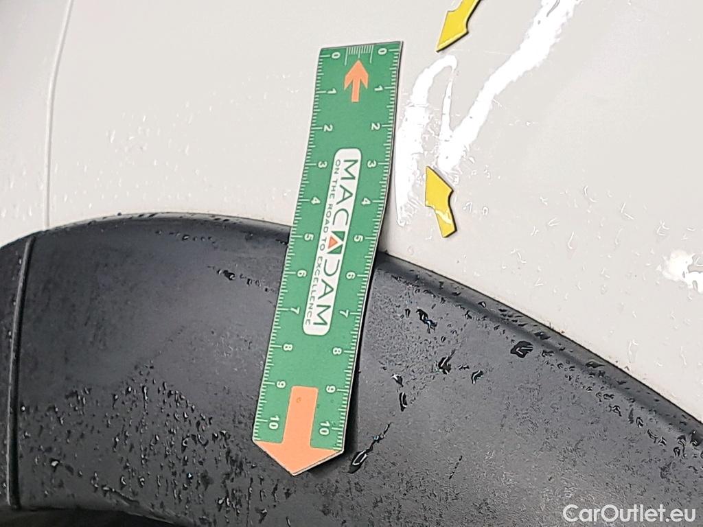  Citroen  C3 CITROEN  / 2016 / 5P / Berline PureTech 82 S&S BVM Feel Business #2
