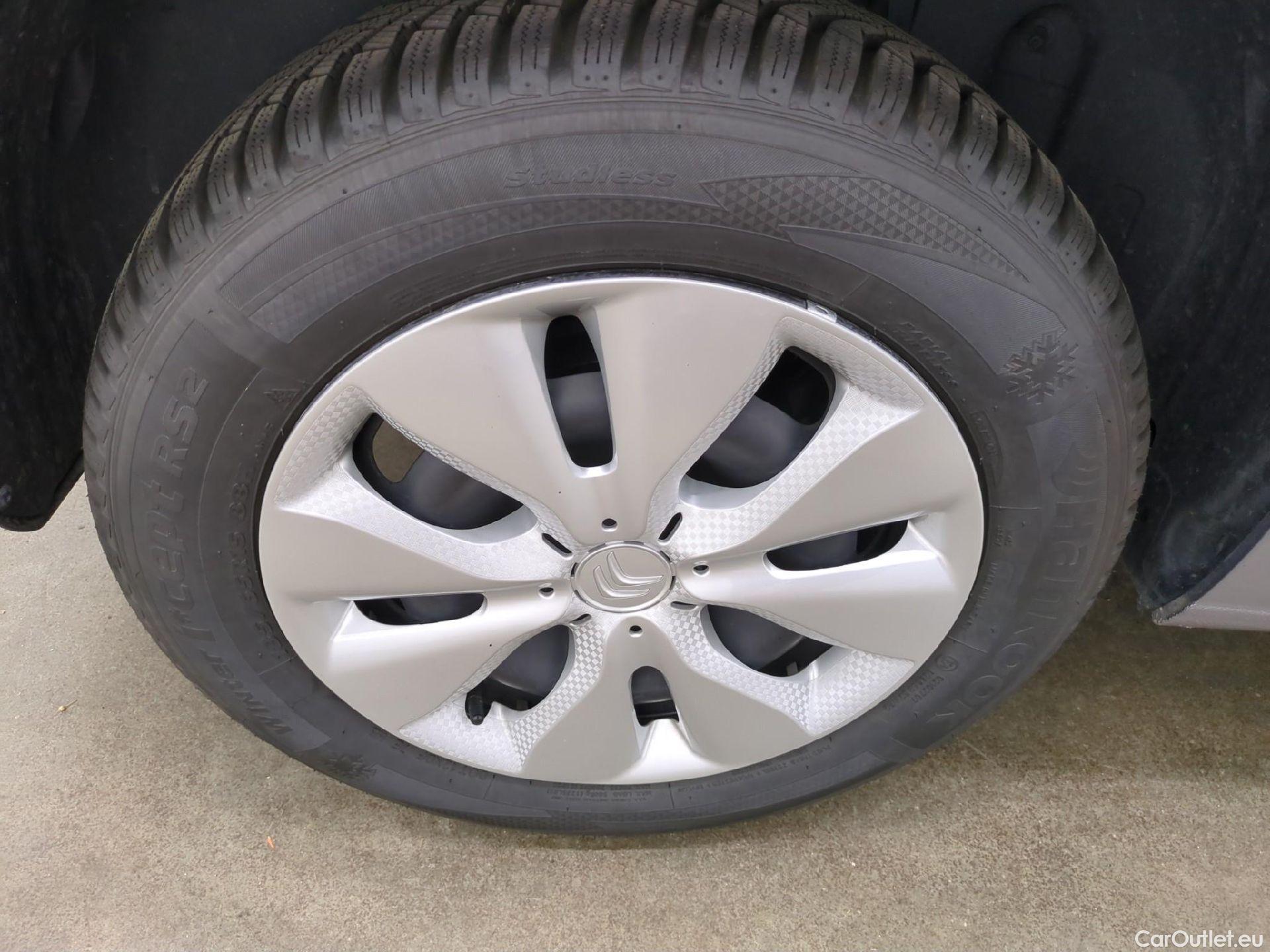  Citroen  C3  Feel Business 1.2 PureTech 80CV BVM5 E6d #8