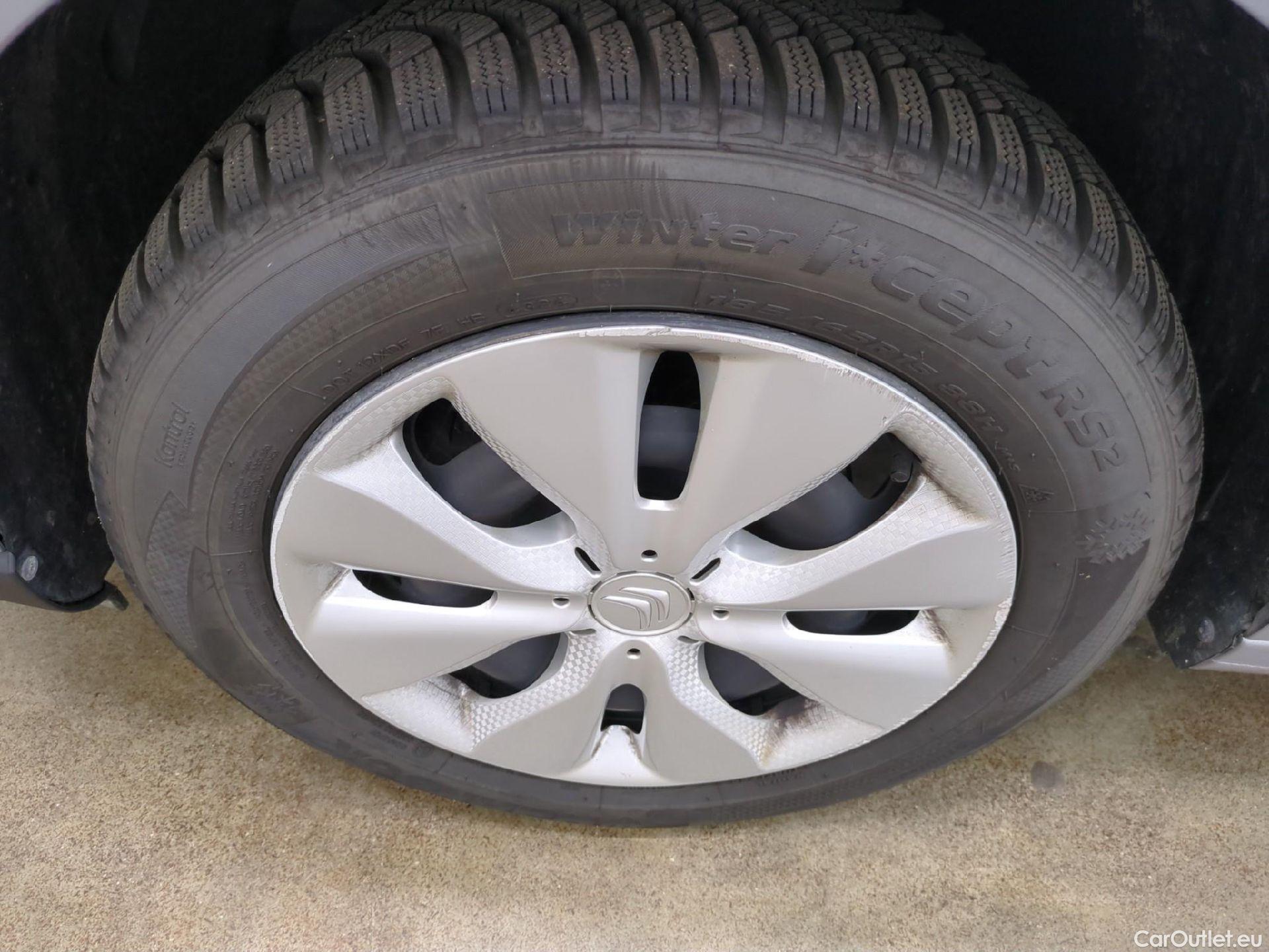  Citroen  C3  Feel Business 1.2 PureTech 80CV BVM5 E6d #6