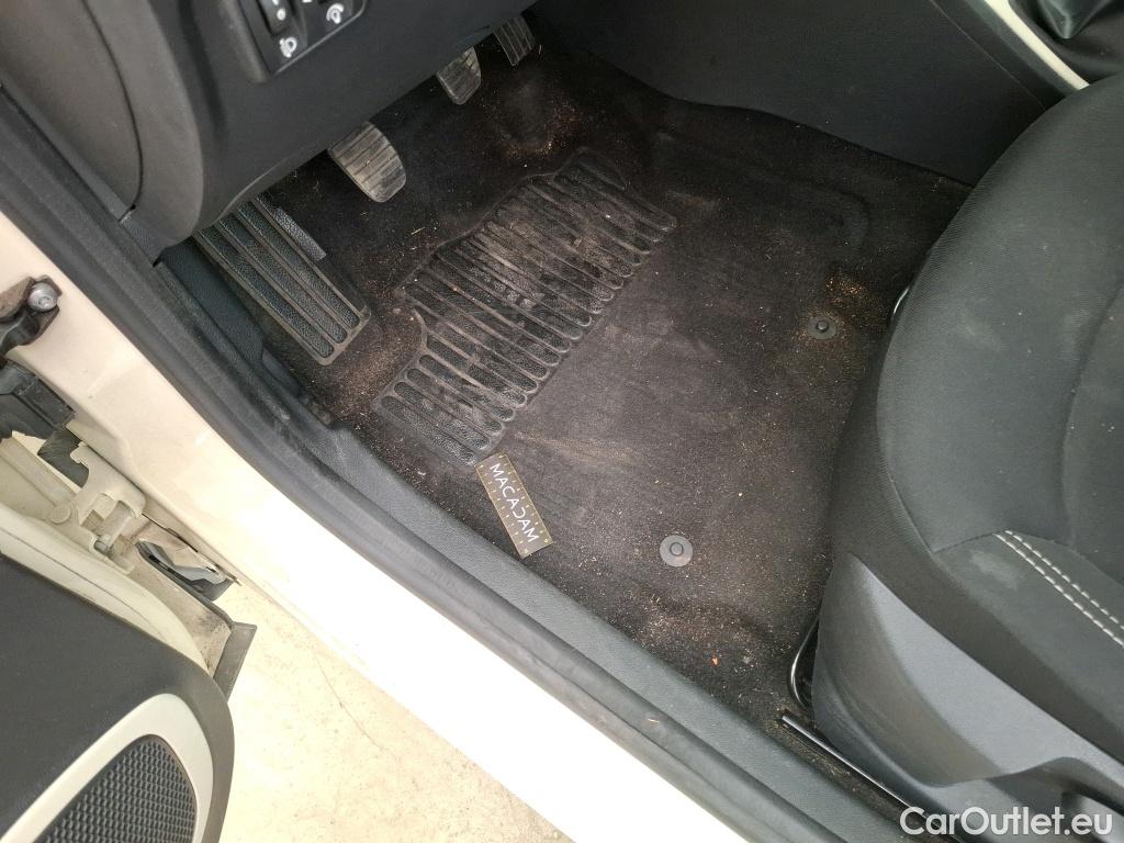  Renault  Captur  Business 0.9 TCe 90CV BVM5 E6 / TRANSFO VP/VF #39
