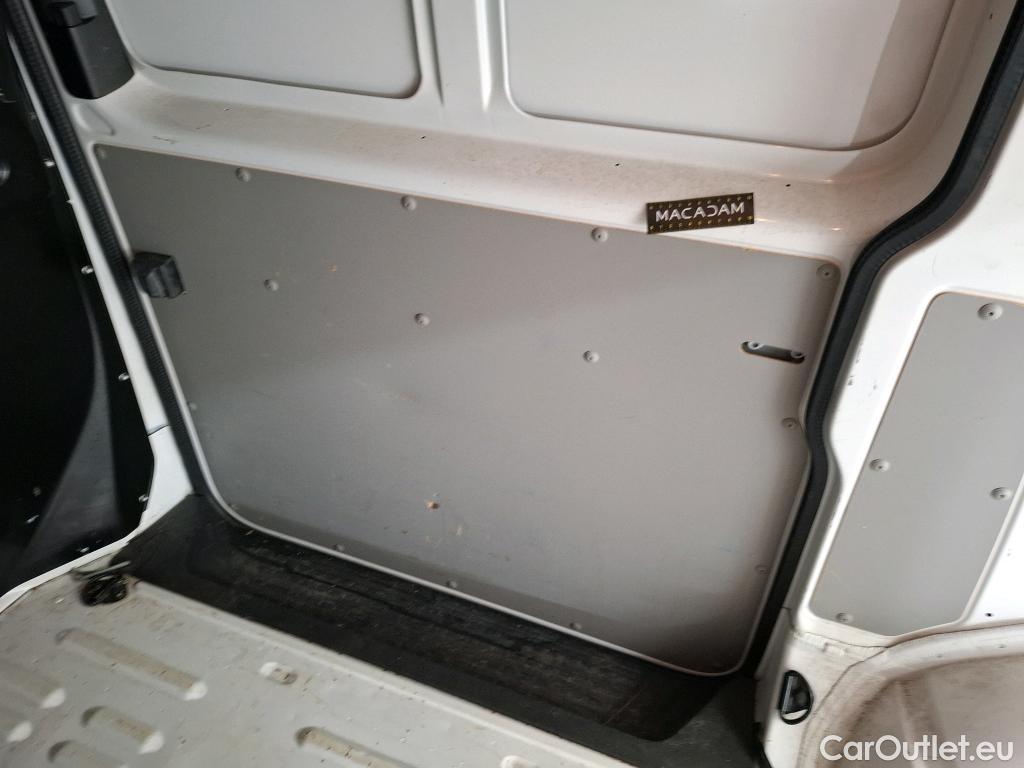  Volkswagen  Transporter T6  Fourgon 2.0 100CV BVM5 #9