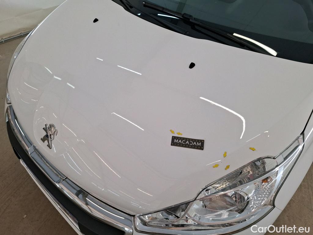  Peugeot  208  Affaire Premium Pack 1.5 HDi 100CV BVM5 E6dT #5