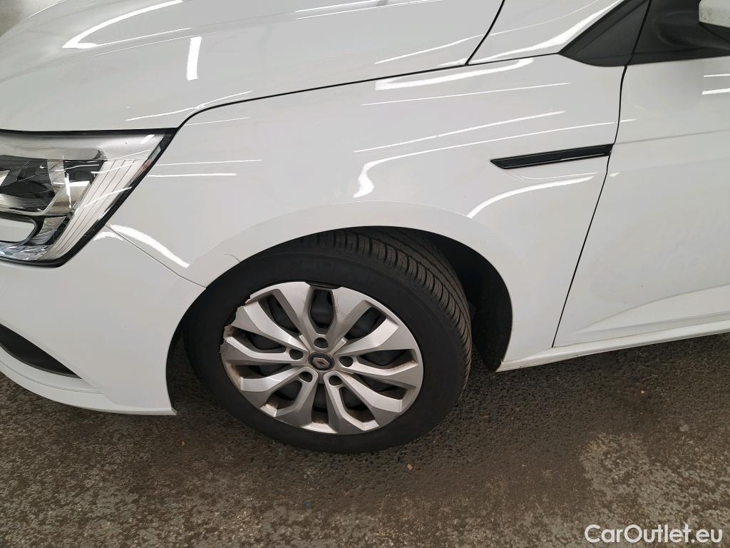  Renault  Megane  IV Berline 5pt. Société Air Nav 1.5 dCi 90CV BVM6 E6
 #41