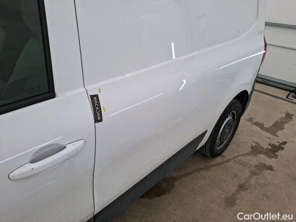  Renault  Kangoo RENAULT  / 2021 / 4P / Fourgonnette EXTRA - BLUE DCI 115 L2 #28