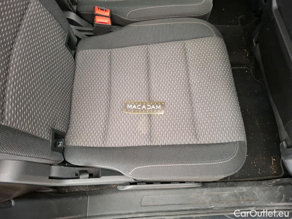  Volkswagen  Touran  Lounge BMT/Start-Stopp 1.5 TSI 150CV BVM6 7 Sieges E6d #40