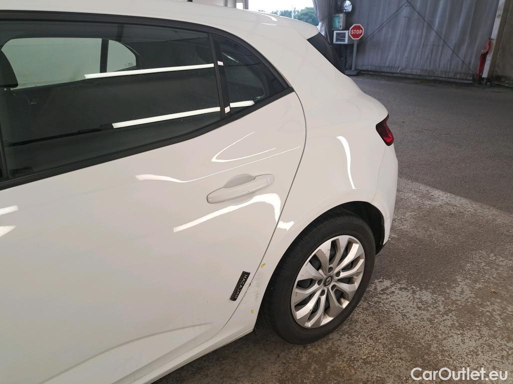  Renault  Megane  IV Berline 5pt. Société Air Nav 1.5 dCi 90CV BVM6 E6
 #21