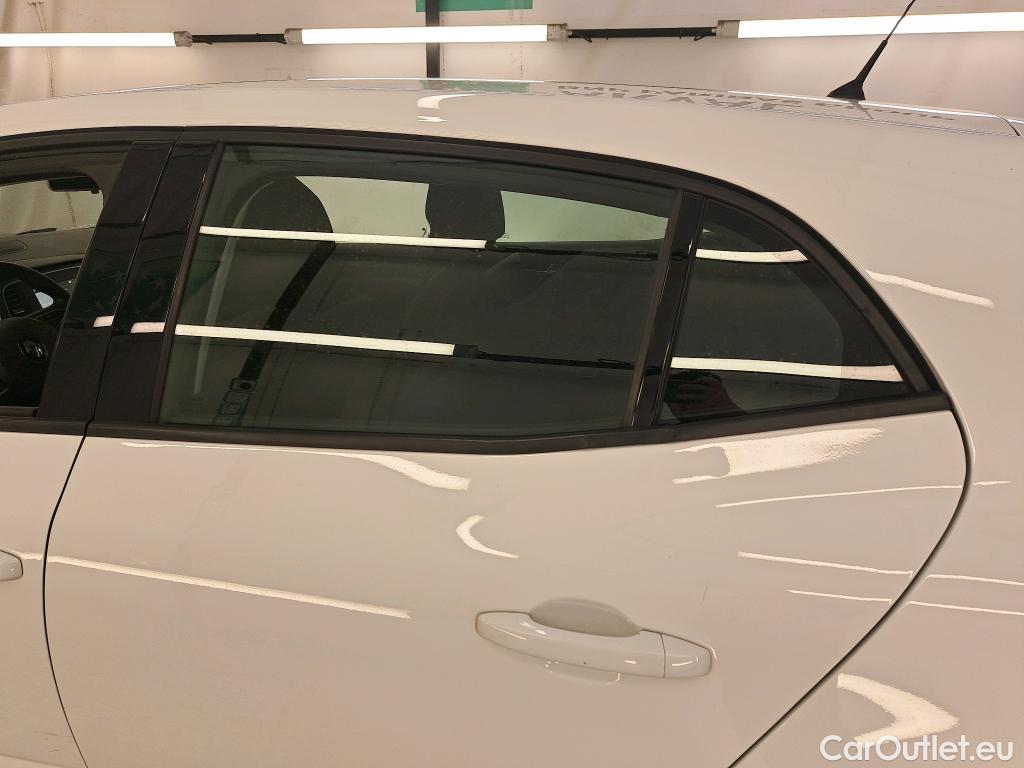  Renault  Megane  IV Berline 5pt. Société Air Nav 1.5 dCi 90CV BVM6 E6
 #33