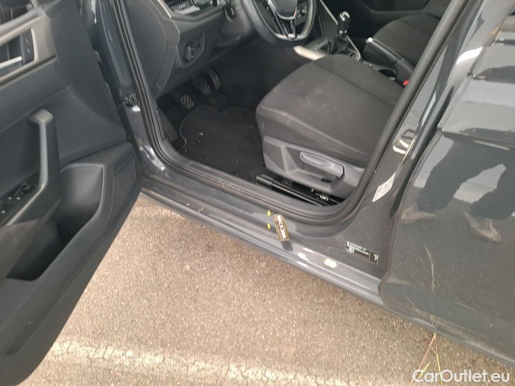  Volkswagen  Polo  VI Lounge Business 1.0 TSI 95CV BVM5 E6d #15