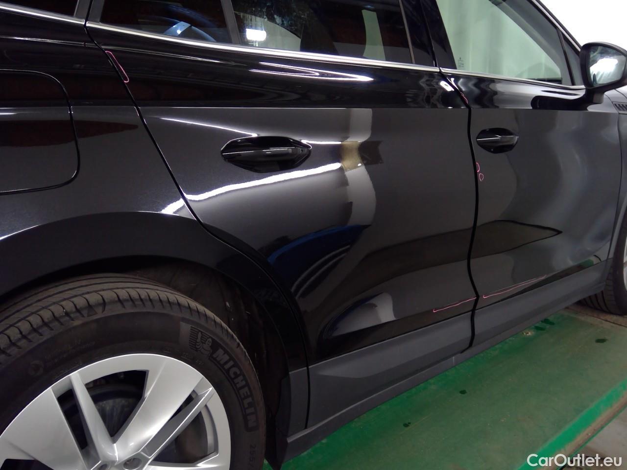  Skoda  ENYAQ  iV80 5d #17