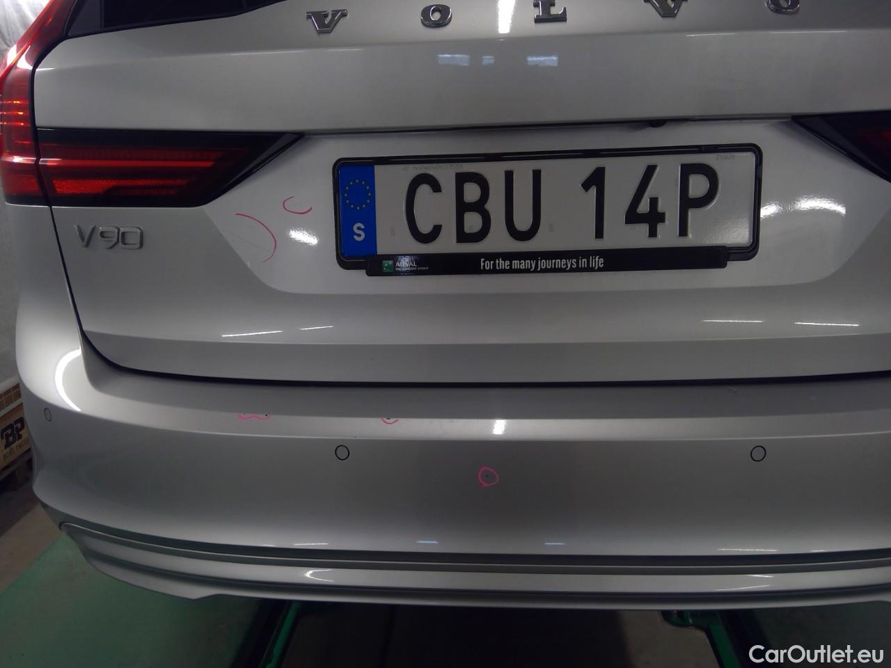  Volvo  V90  B4D 197 Mom.Adv.Ed.FWD Aut #27