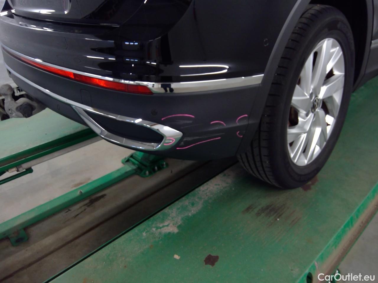  Volkswagen  Tiguan  eHybrid 180 Eleg 4M Aut #21