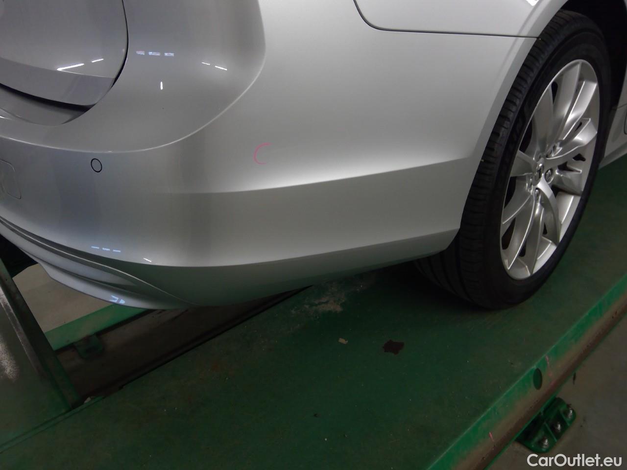 Volvo  V90  B4D 197 Mom.Adv.Ed.FWD Aut #26