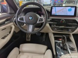  Bmw  Serie 5 BMW 5 Serie Sedan 530iA Launch Edition + M Sportpakket 4d #25