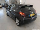  Peugeot  208 Peugeot  Signature 1.2 PureTech 82 5d #12