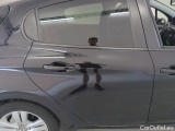  Peugeot  208 Peugeot  Signature 1.2 PureTech 82 5d #18