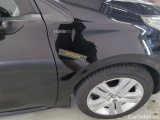  Peugeot  208 Peugeot  Signature 1.2 PureTech 82 5d #58