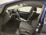 Volkswagen  Golf  Volkswagen VIII 1.0 eTSI 81kW Life Business DSG 5d #3
