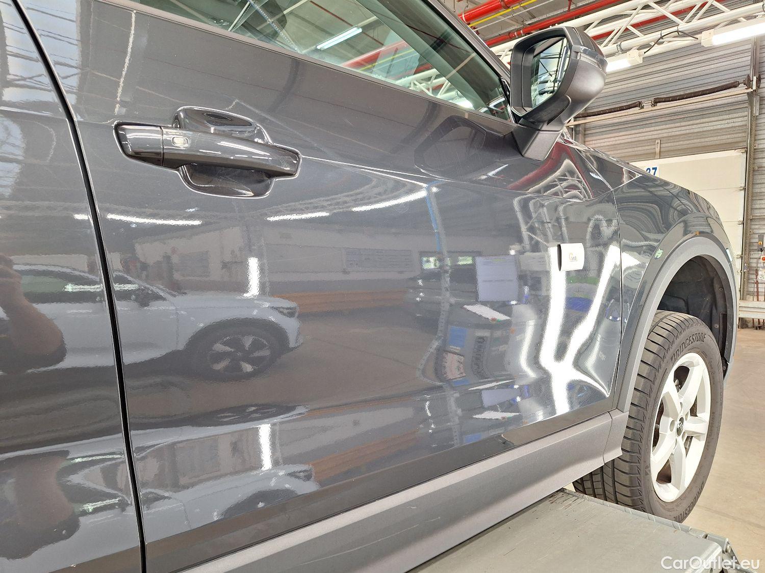 Audi  Q2 Audi,  FL'20, Audi  1.0 30 TFSI 81kW 5d #8