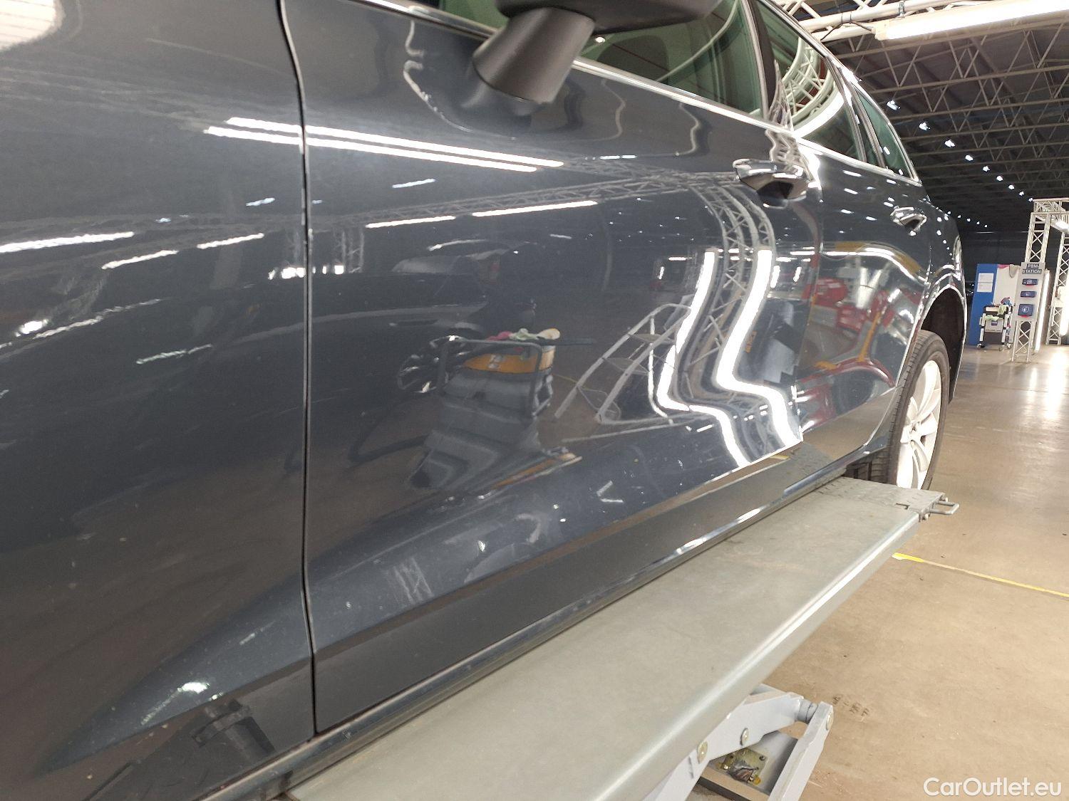  Volvo  V60 Volvo,  '18, Volvo  D3 Geartronic Momentum Pro 5d #44