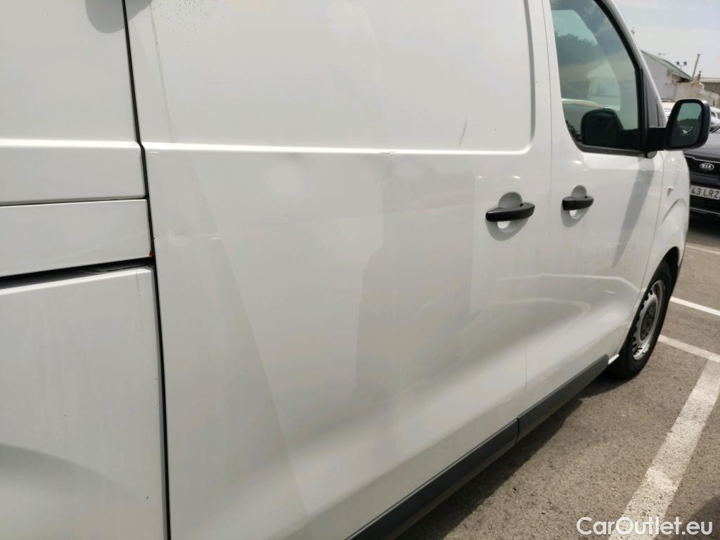  Toyota  Proace TOYOTA  / 2016 / 4P / furgón FU. MEDIO (L1) 2.0D 90kW COMFORT CARGA + #7