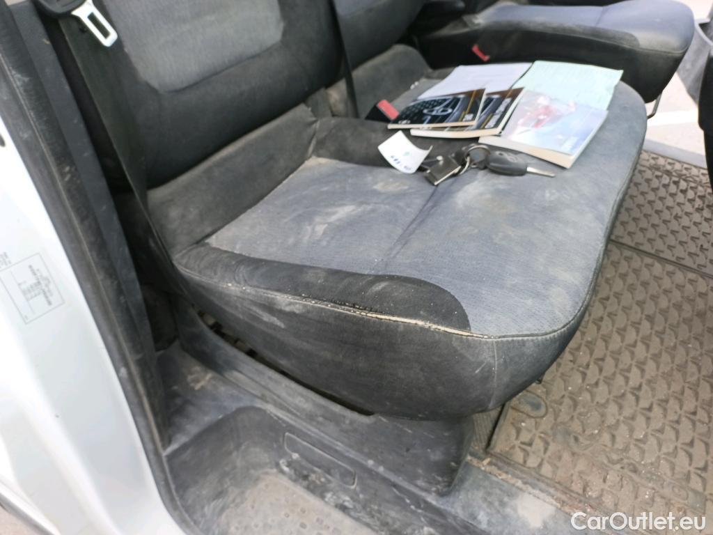  Opel  Vivaro  B Furgón/Combi Furgón L1H1 2.7T Expression 1.6 CDTI 95CV MT6 E6 #31