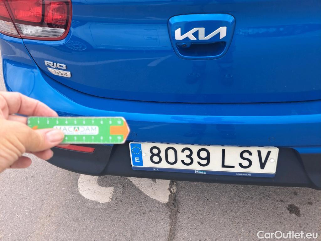  KIA  Rio KIA  / 2020 / 5P / berlina con portón 1.0 T-GDi 88kW (120CV) MHEV iMT Drive #19