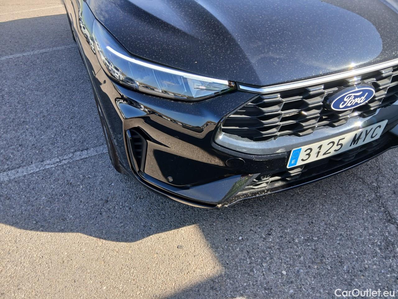  Ford  Kuga  Hybrid ST-Line 2.5 #1