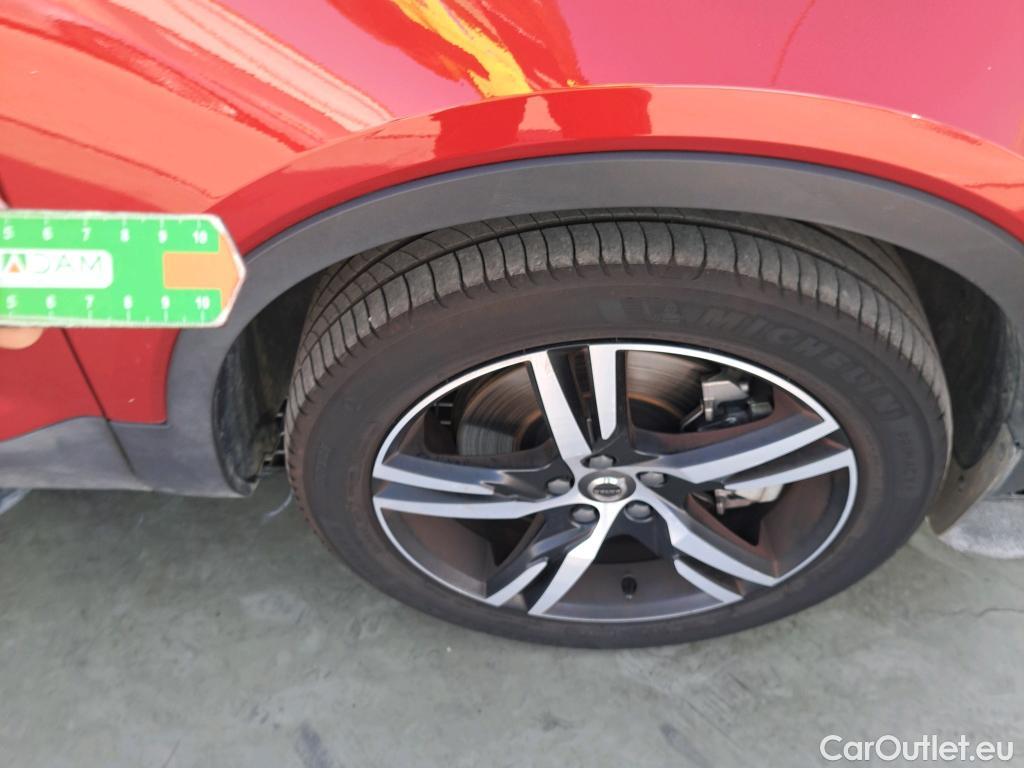  Volvo  XC 40 XC40 R Design Plug-In Hybrid 2WD 1.5 T5 260CV AT7 E6dT #3