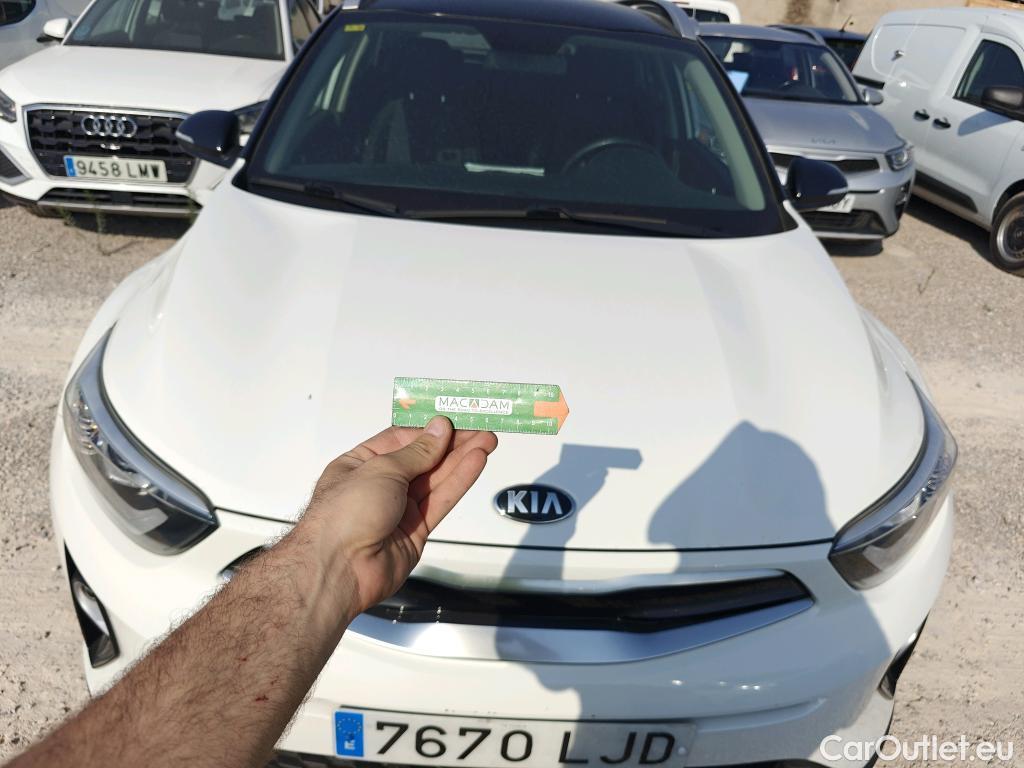  KIA  STONIC  Drive 1.0 T-GDI 100CV MT5 E6dT #31