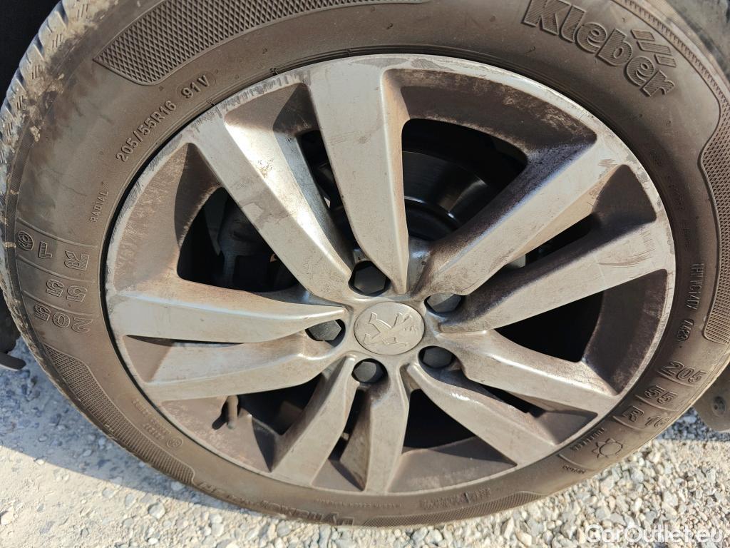  Peugeot  308  Active Pack 1.5 HDi 100CV MT6 E6dT #6