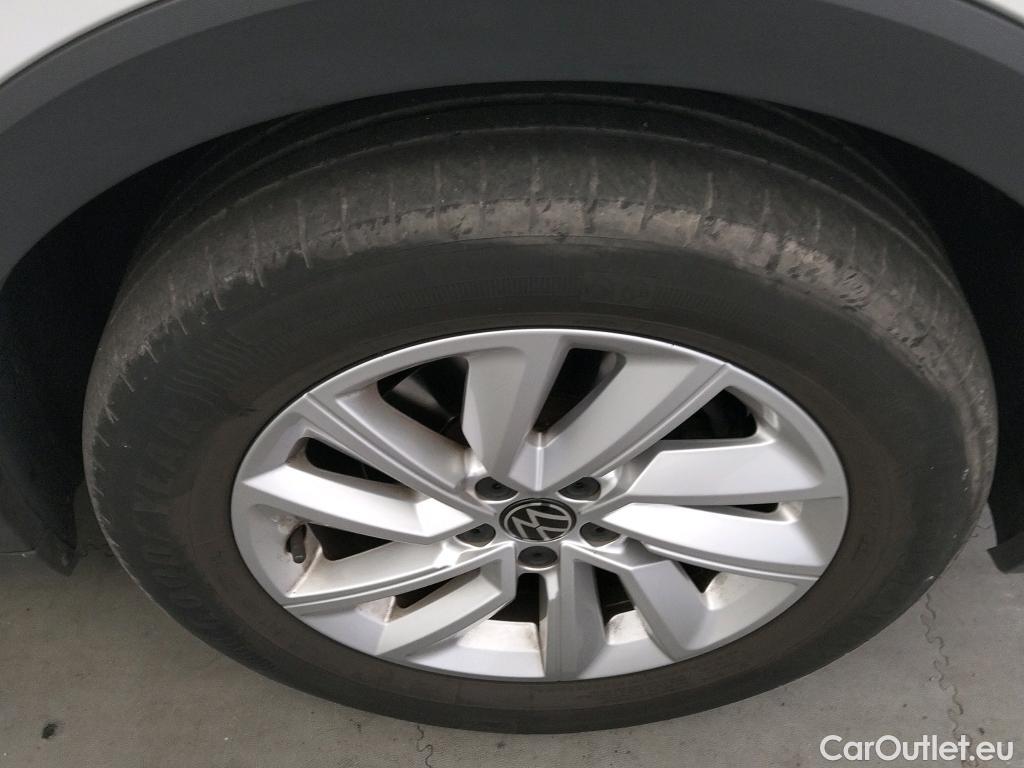  Volkswagen  T-CROSS  Advance 1.0 TSI 110CV AT7 E6d #3