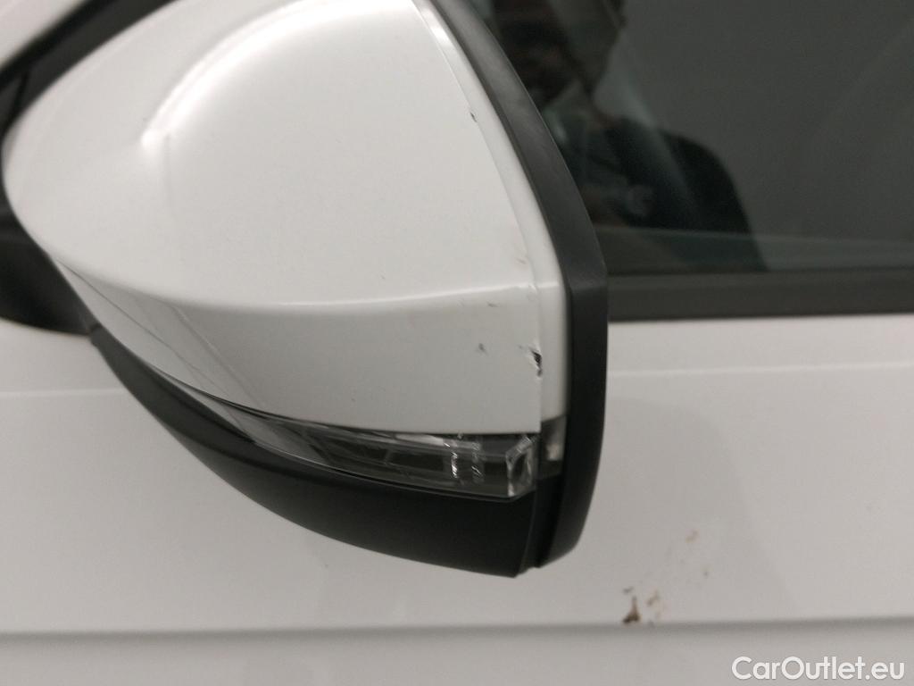  Volkswagen  T-CROSS  Advance 1.0 TSI 110CV AT7 E6d #9
